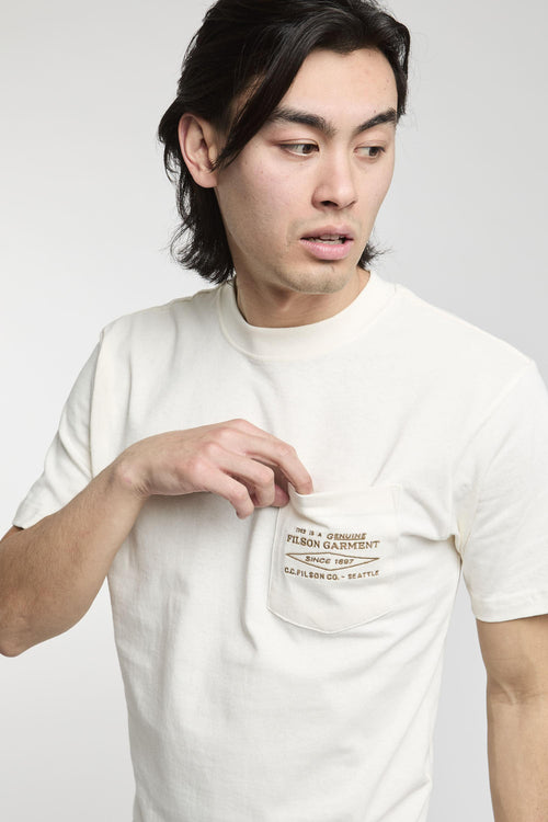 T-shirt con taschino ricamato