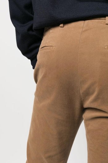 Pantalone Marrone in Cotone con Gamba Dritta e Tasche Laterali - 4