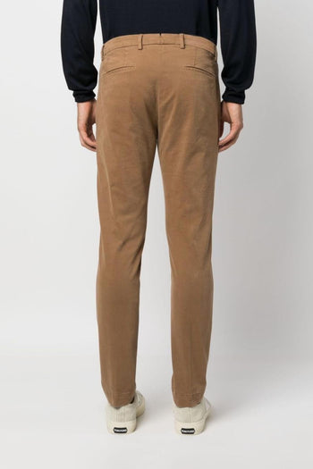 Pantalone Marrone in Cotone con Gamba Dritta e Tasche Laterali - 3
