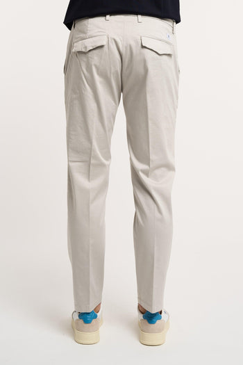 Pantalone Prince Chinos Crop in Misto Cotone Grigio - 4